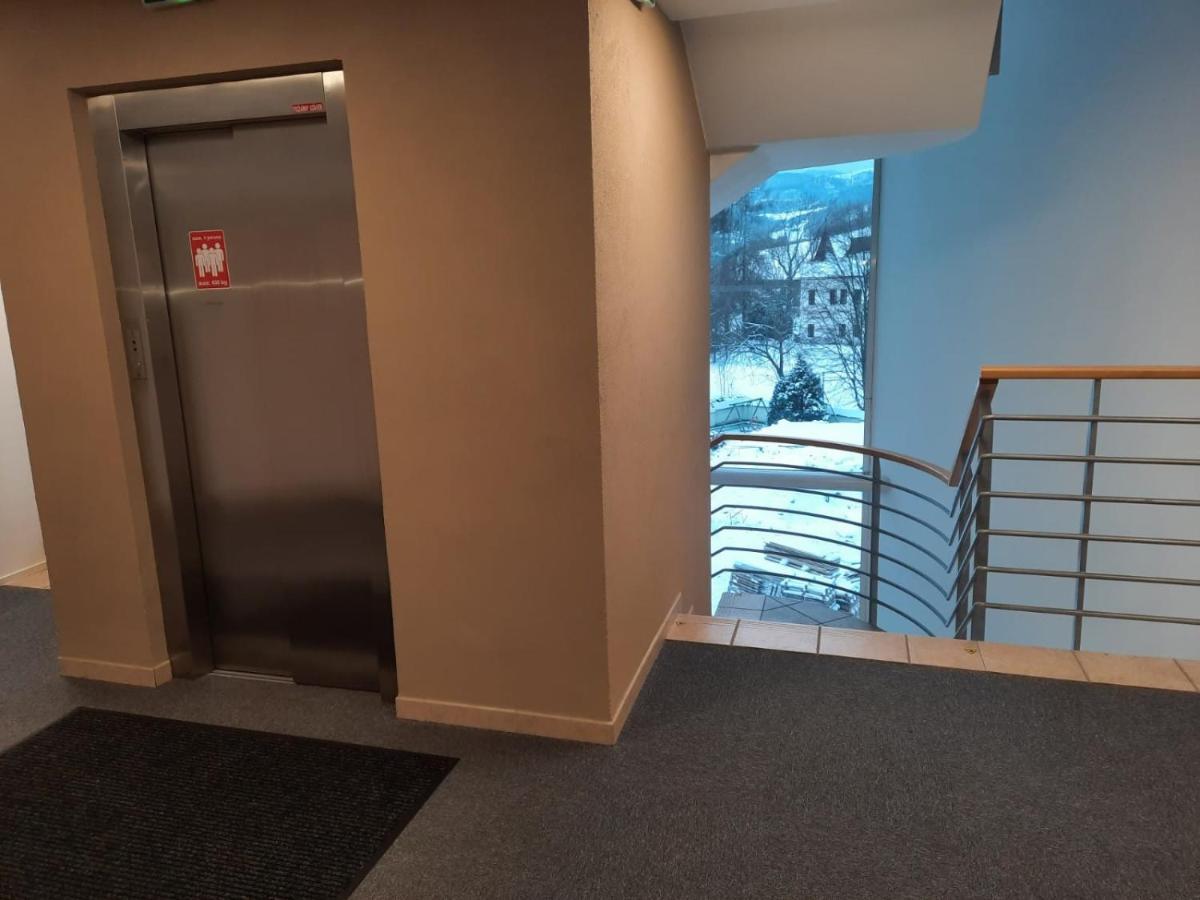 Apartman Artemis Bešeňová Eksteriør billede